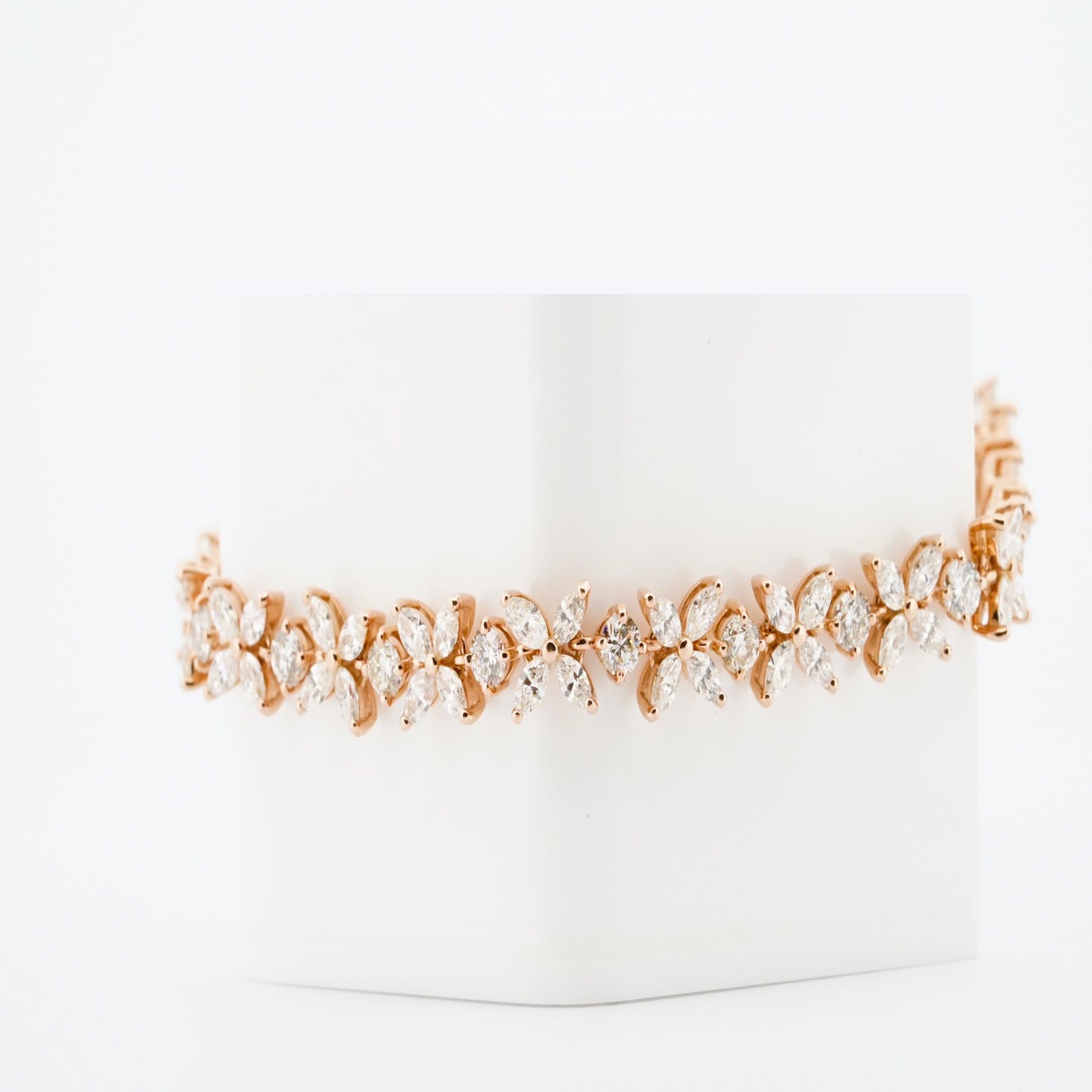 Mera Flower Diamond Bracelet