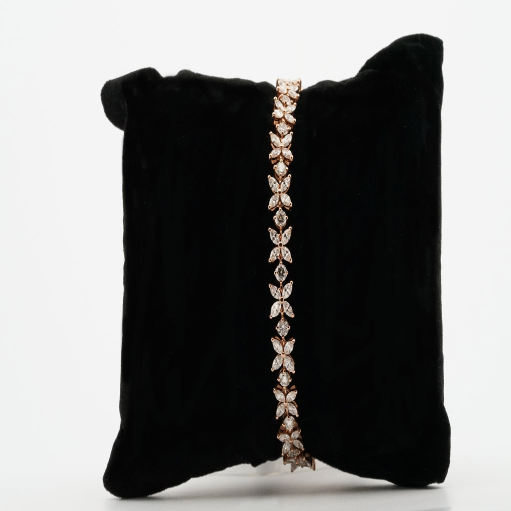 Mera Flower Diamond Bracelet